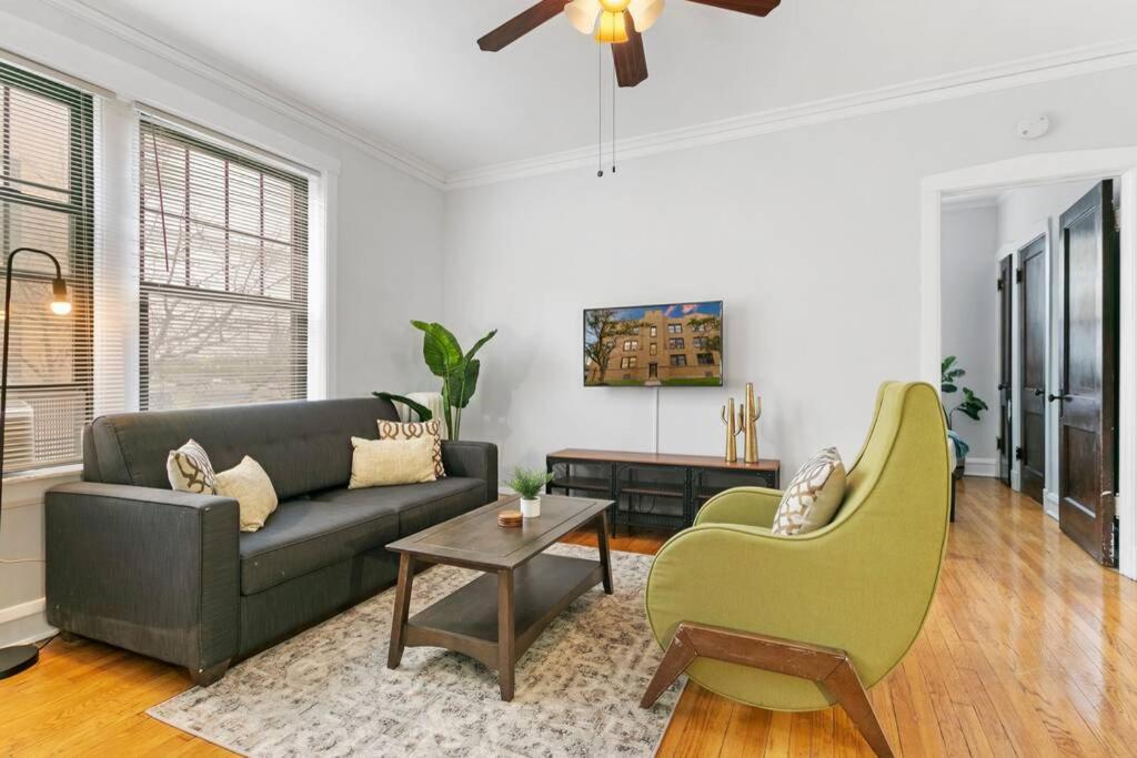 Well-Furnished 1Br Apt In Popular Spot - Belmont J3 Chicago Buitenkant foto
