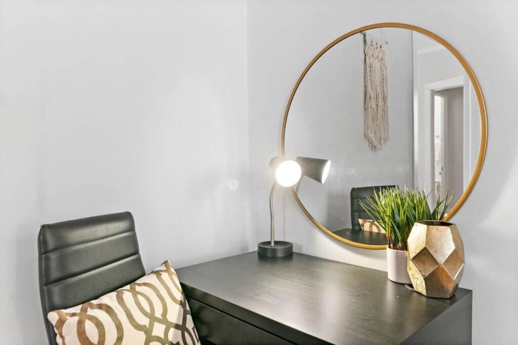 Well-Furnished 1Br Apt In Popular Spot - Belmont J3 Chicago Buitenkant foto